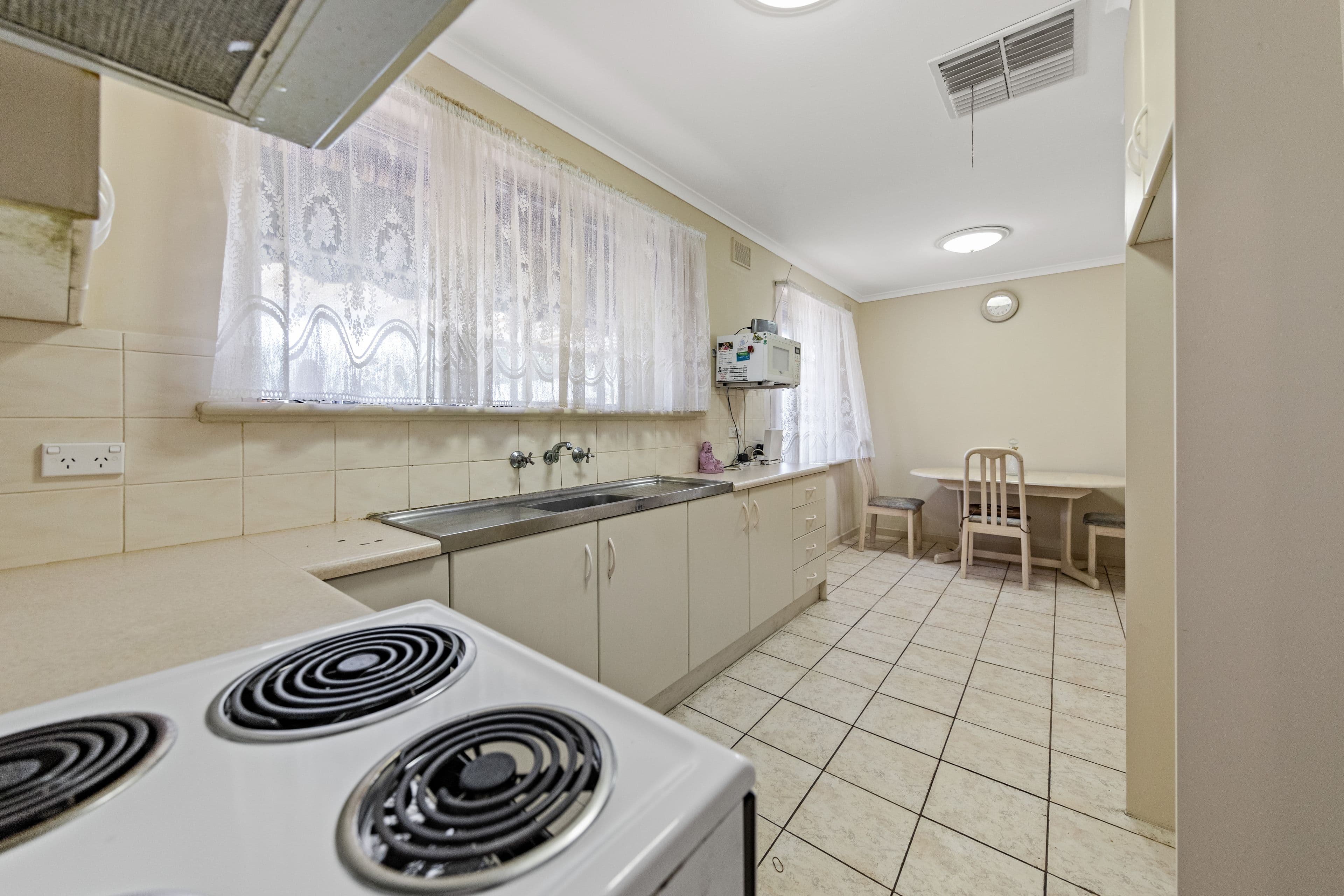 11 Aquamarine Drive, Salisbury East SA 5109, Salisbury East - Thumbnail 3