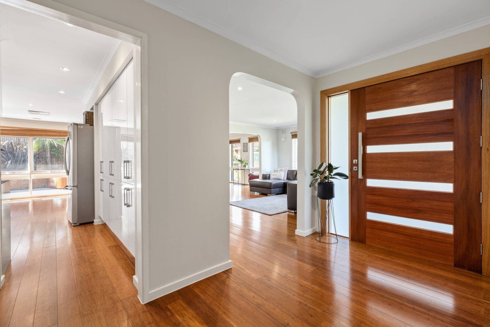 53 Menzies Drive, Sunbury - Thumbnail 2