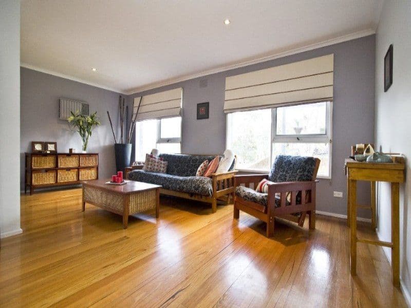 2 Balfour Close, WATSONIA NORTH VIC 3087, Watsonia North - Thumbnail 3