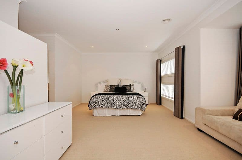 43 Tudor Drive, MOOROOLBARK VIC 3138, Mooroolbark - Thumbnail 8