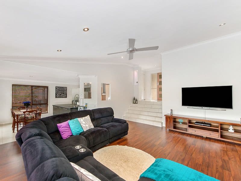 14 Nandi Terrace, Pacific Pines QLD 4211, Pacific Pines - Thumbnail 4
