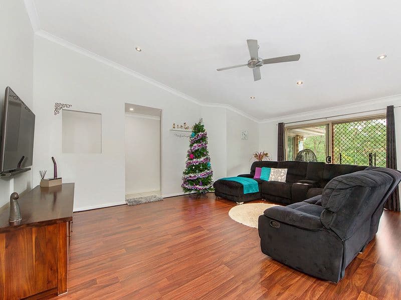 14 Nandi Terrace, Pacific Pines QLD 4211, Pacific Pines - Thumbnail 5