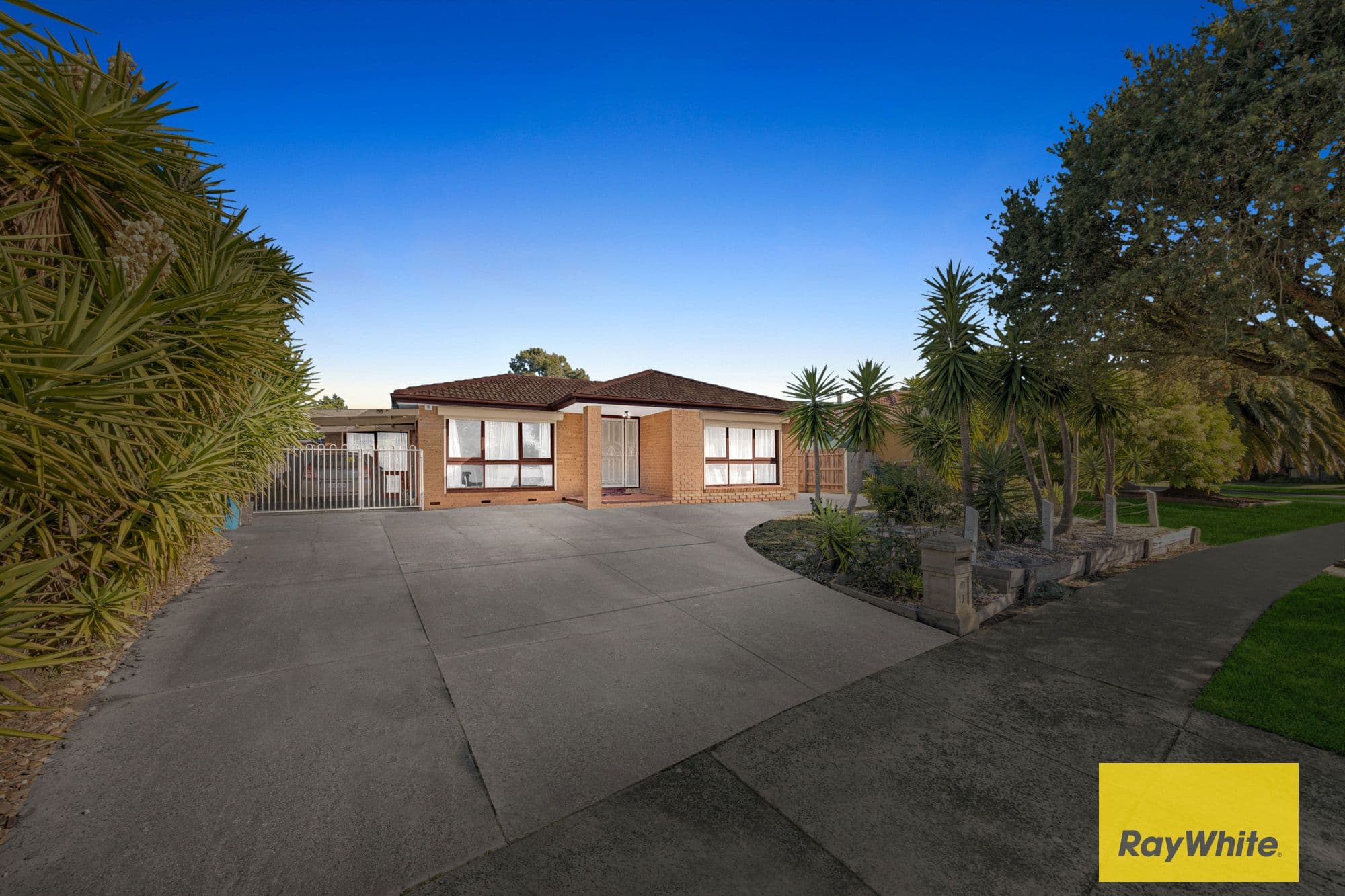 13 Guildford Crescent, Narre Warren VIC 3805, Narre Warren - Image 1