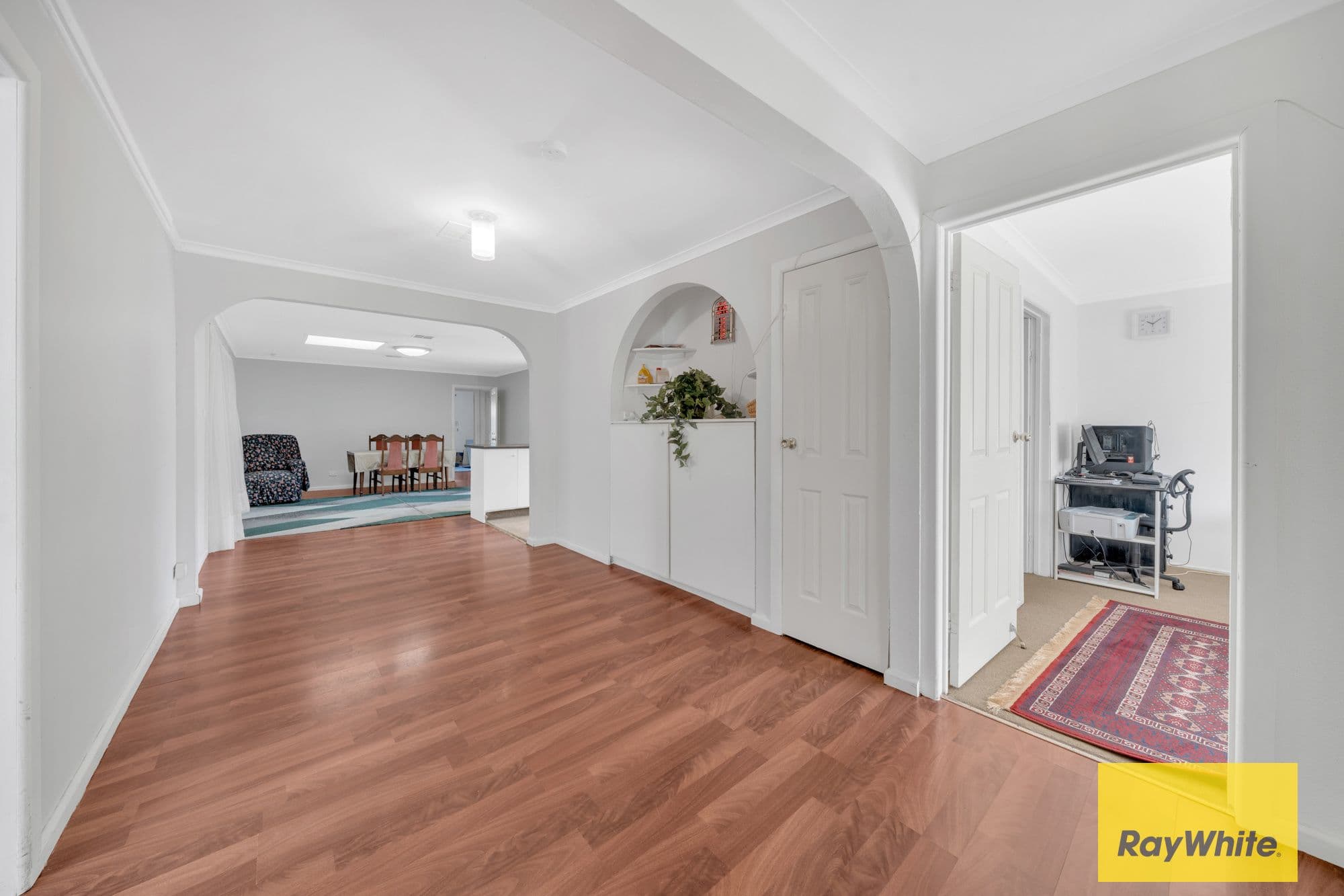 13 Guildford Crescent, Narre Warren VIC 3805, Narre Warren - Thumbnail 3