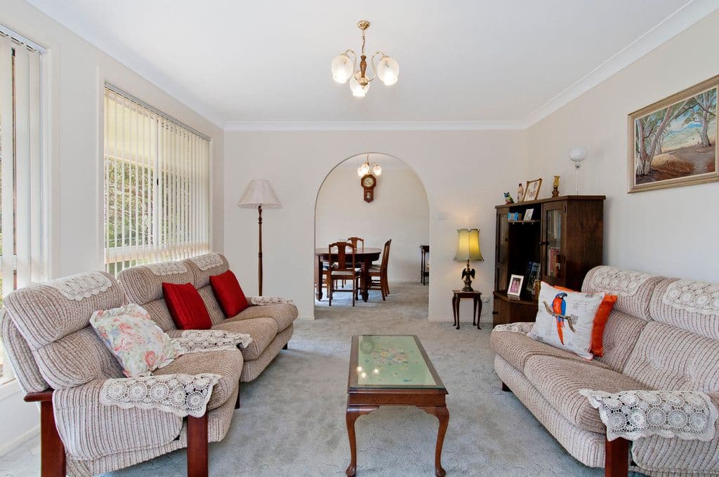11 Treetops Crescent, PORT MACQUARIE NSW 2444, Port Macquarie - Thumbnail 2