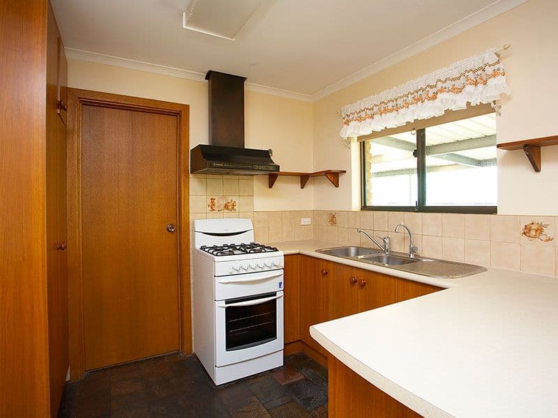 22  Lewis Street, GOOLWA SOUTH SA 5214, Goolwa South - Thumbnail 2