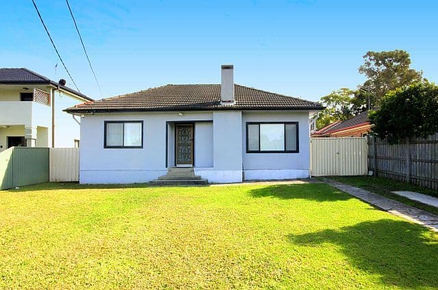 28 Gregory Street, YAGOONA NSW 2199, Yagoona - Image 1
