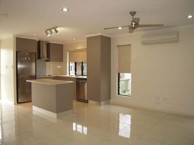 22 Canberra Street, NORTH MACKAY QLD 4740, North Mackay - Thumbnail 2