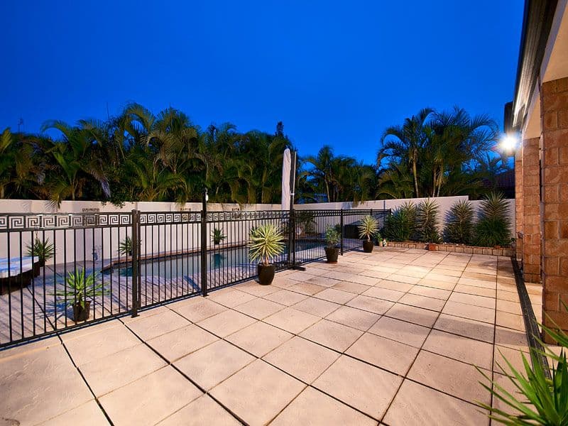 16 Rebholz Drive, BENOWA WATERS QLD 4217, Benowa - Thumbnail 3