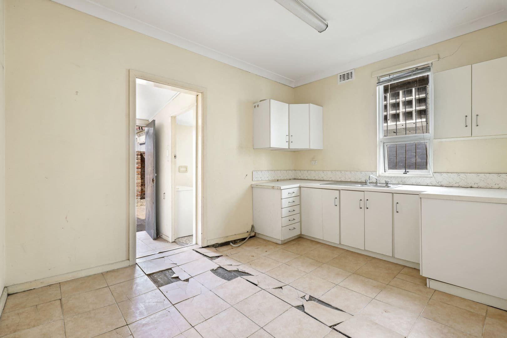 9 Charles Street, Redfern - Thumbnail 6