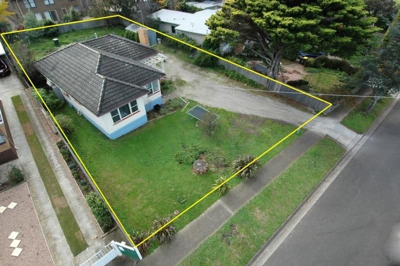 24 Sackville Street, Heidelberg Heights, Heidelberg Heights - Image 1
