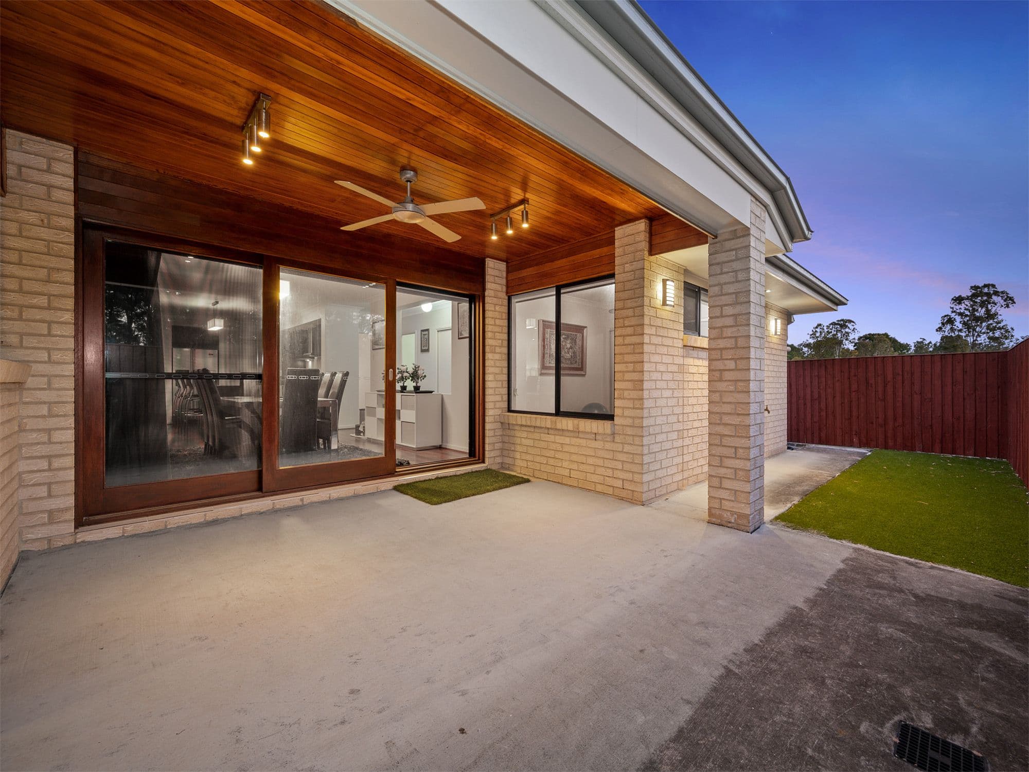 22 Zuleikha Drive, Underwood QLD 4119, Underwood - Thumbnail 2