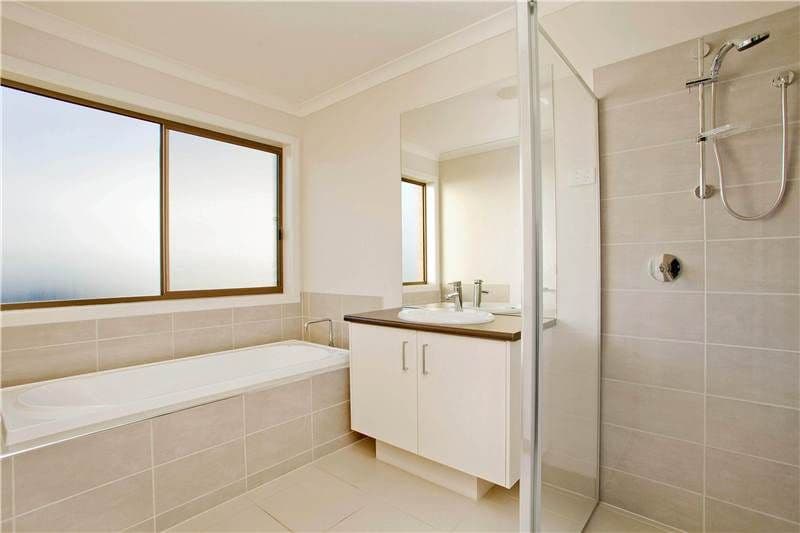 51 Westlakes Boulevard, LARA VIC 3212, Lara - Thumbnail 7