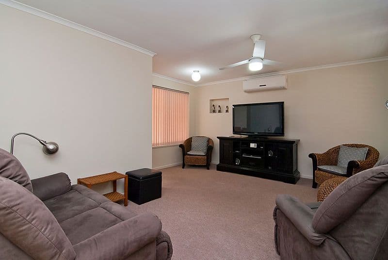 94 Laurel Oak Drive, ALGESTER QLD 4115, Algester - Thumbnail 2