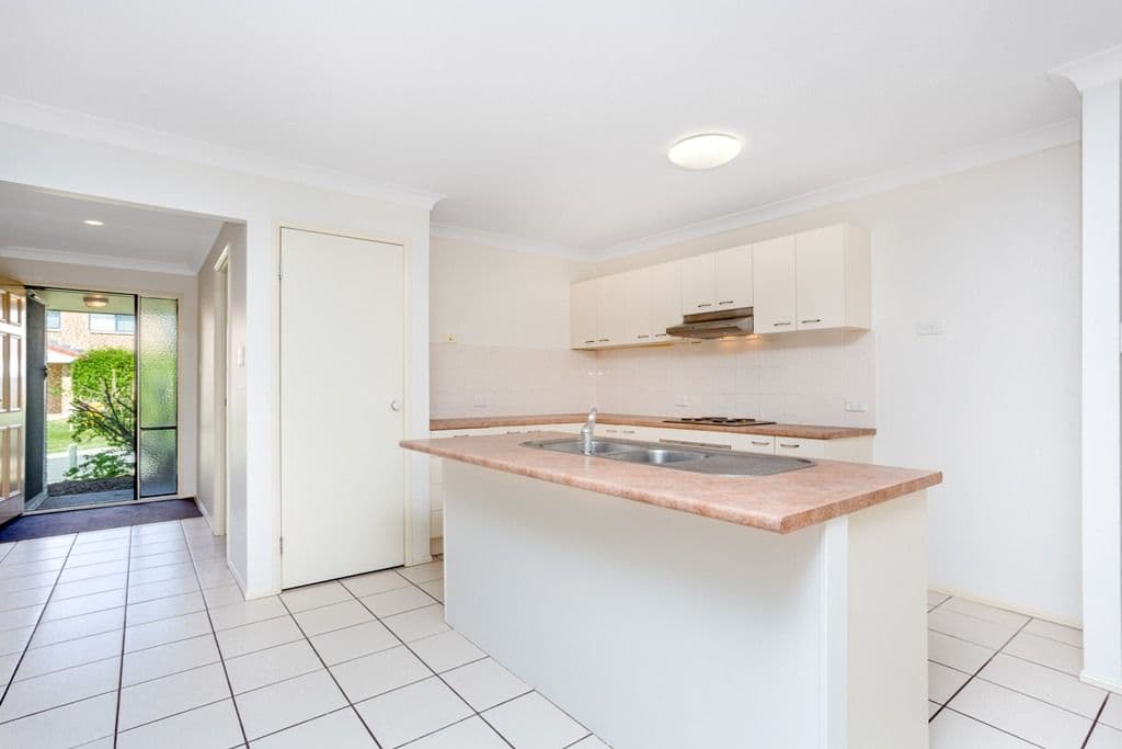 3 Flynn Place, Aspley QLD 4034, Aspley - Thumbnail 3