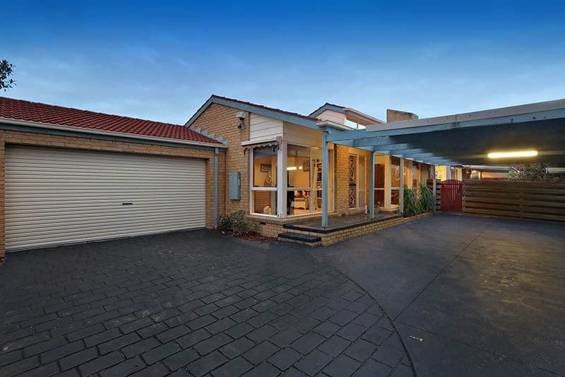 5 Watersedge Close, Knoxfield VIC 3180, Knoxfield - Thumbnail 2