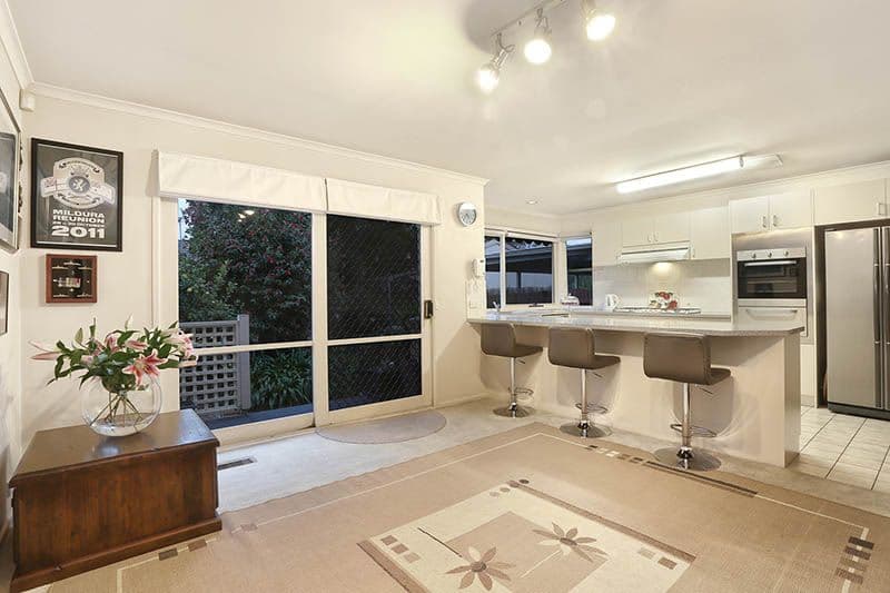 5 Watersedge Close, Knoxfield VIC 3180, Knoxfield - Thumbnail 4
