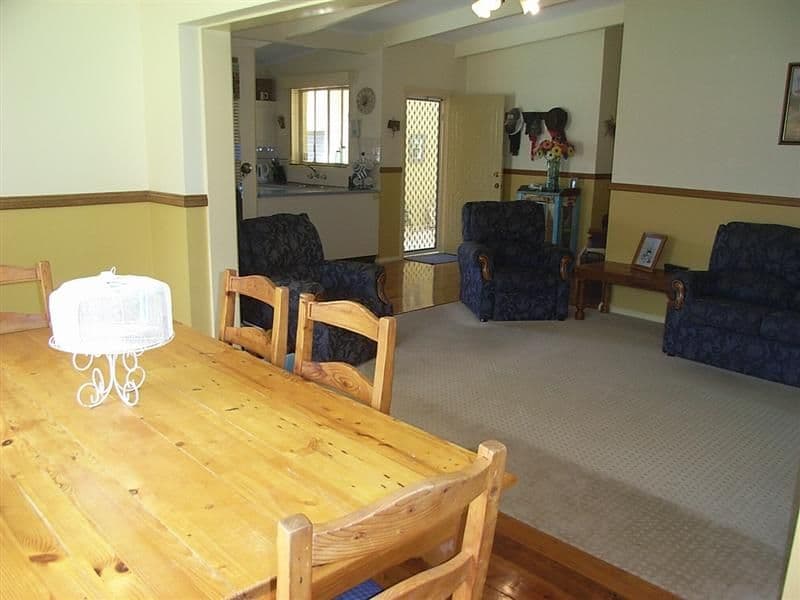 11   Peters Street, DUBBO NSW 2830, Dubbo - Thumbnail 4