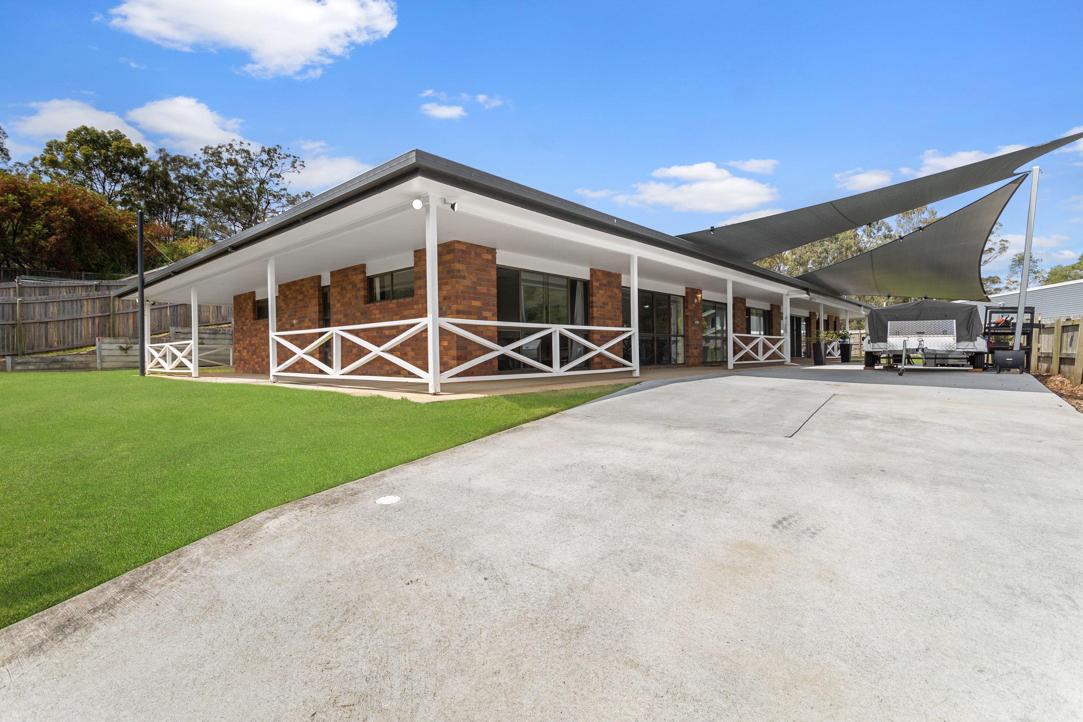 1 Franzin Drive, Cashmere QLD 4500, Cashmere - Thumbnail 2