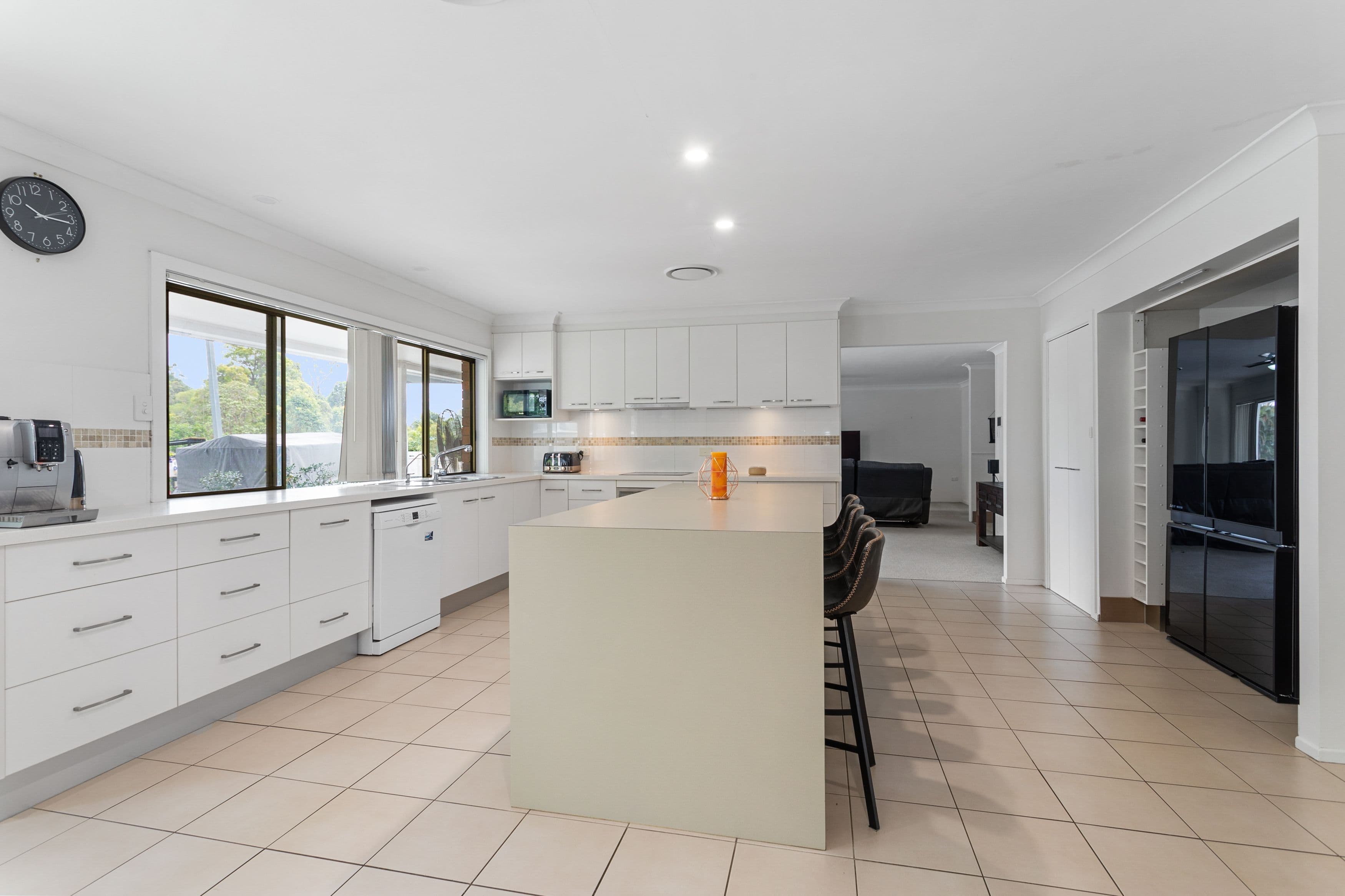 1 Franzin Drive, Cashmere QLD 4500, Cashmere - Thumbnail 3