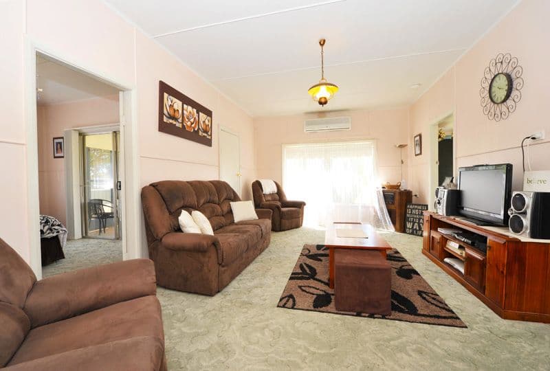 3 Zimmerman Street, NARRABRI NSW 2390, Narrabri - Thumbnail 2