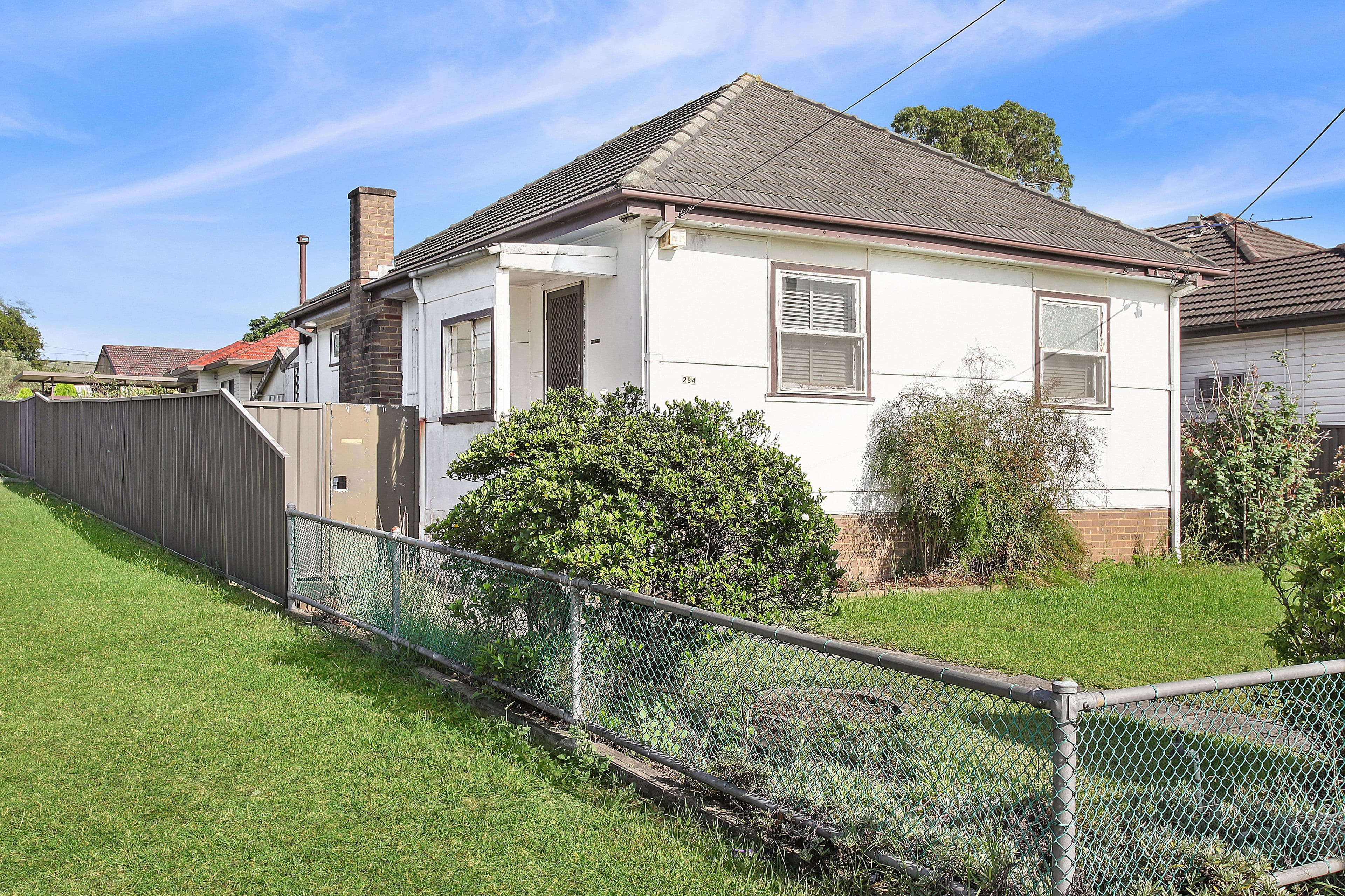 284 Excelsior Street, Guildford - Image 1