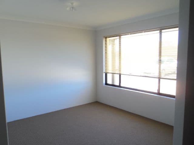 122 Moloney Street, UTAKARRA WA 6530, Utakarra - Thumbnail 7