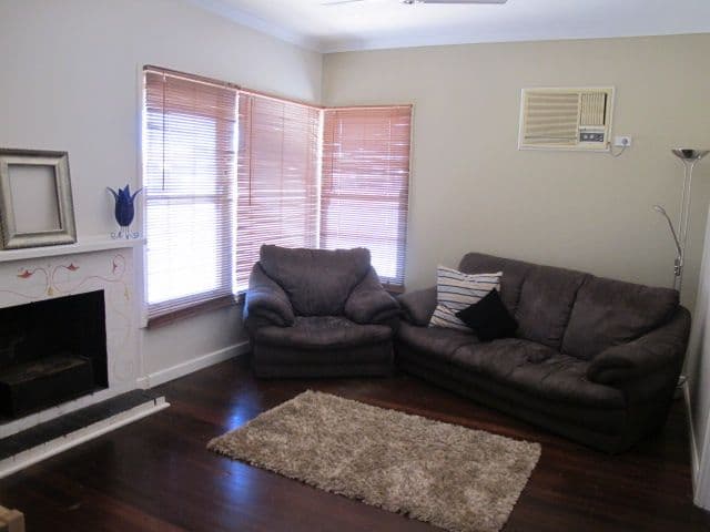 28 crowther Street, BEACHLANDS WA 6530, Beachlands - Thumbnail 5