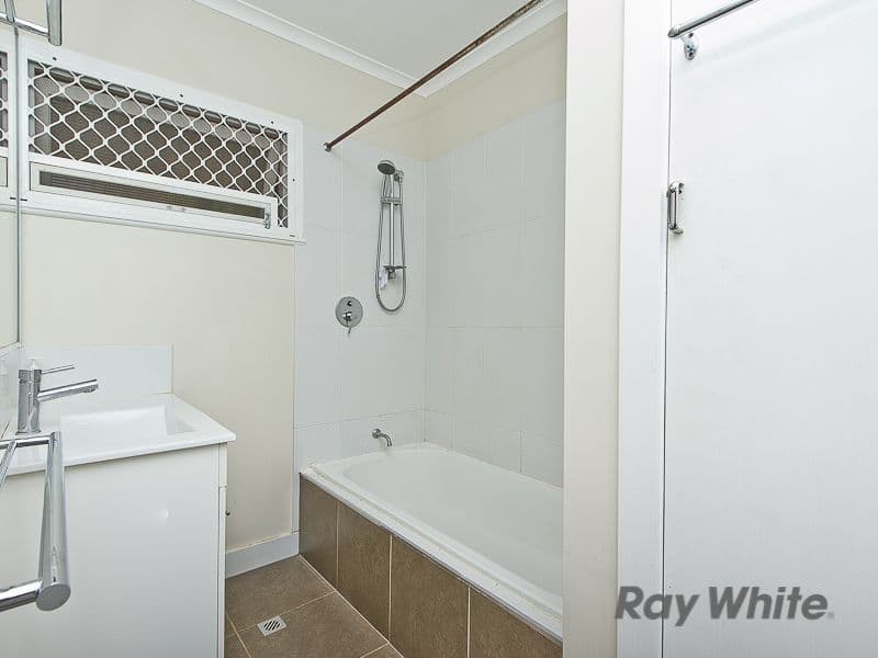 412 St Vincents Road, NUDGEE QLD 4014, Nudgee - Thumbnail 8