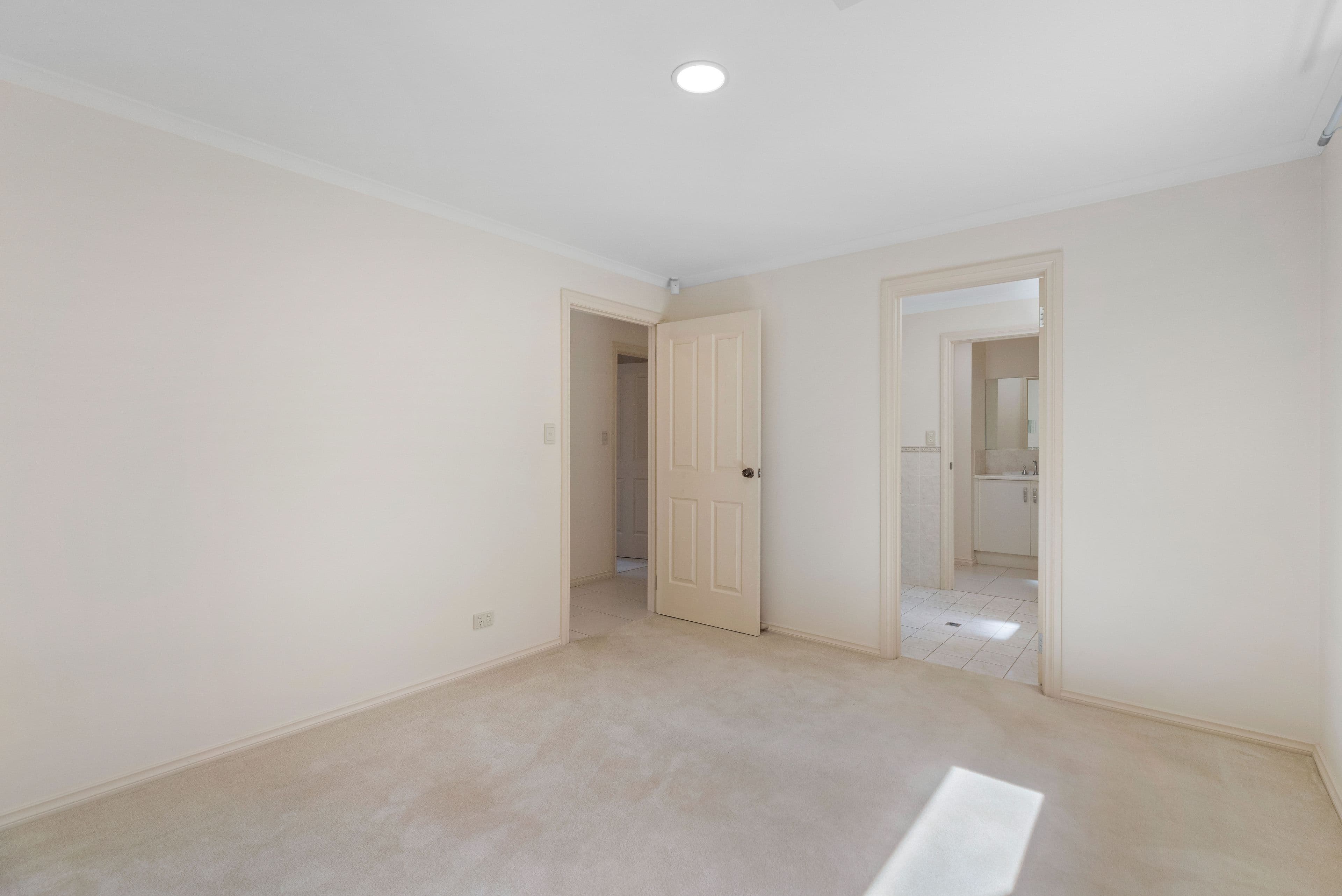 9 Shearer Avenue, Seacombe Gardens SA 5047, Seacombe Gardens - Thumbnail 5