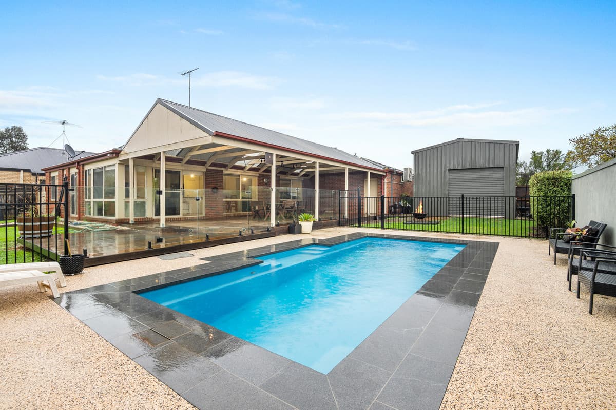 6 Edenborough Way, Bannockburn VIC 3331, Bannockburn - Thumbnail 2