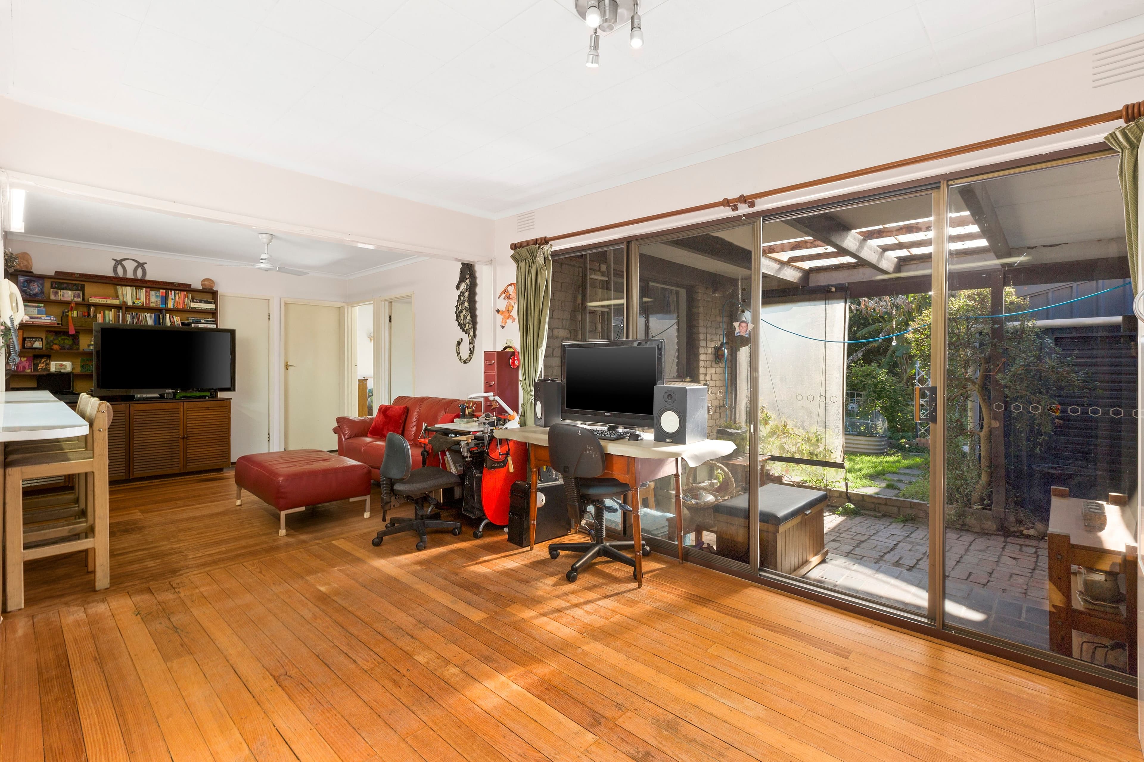 6 Emery Drive, Dingley Village VIC 3172, Dingley Village - Thumbnail 6