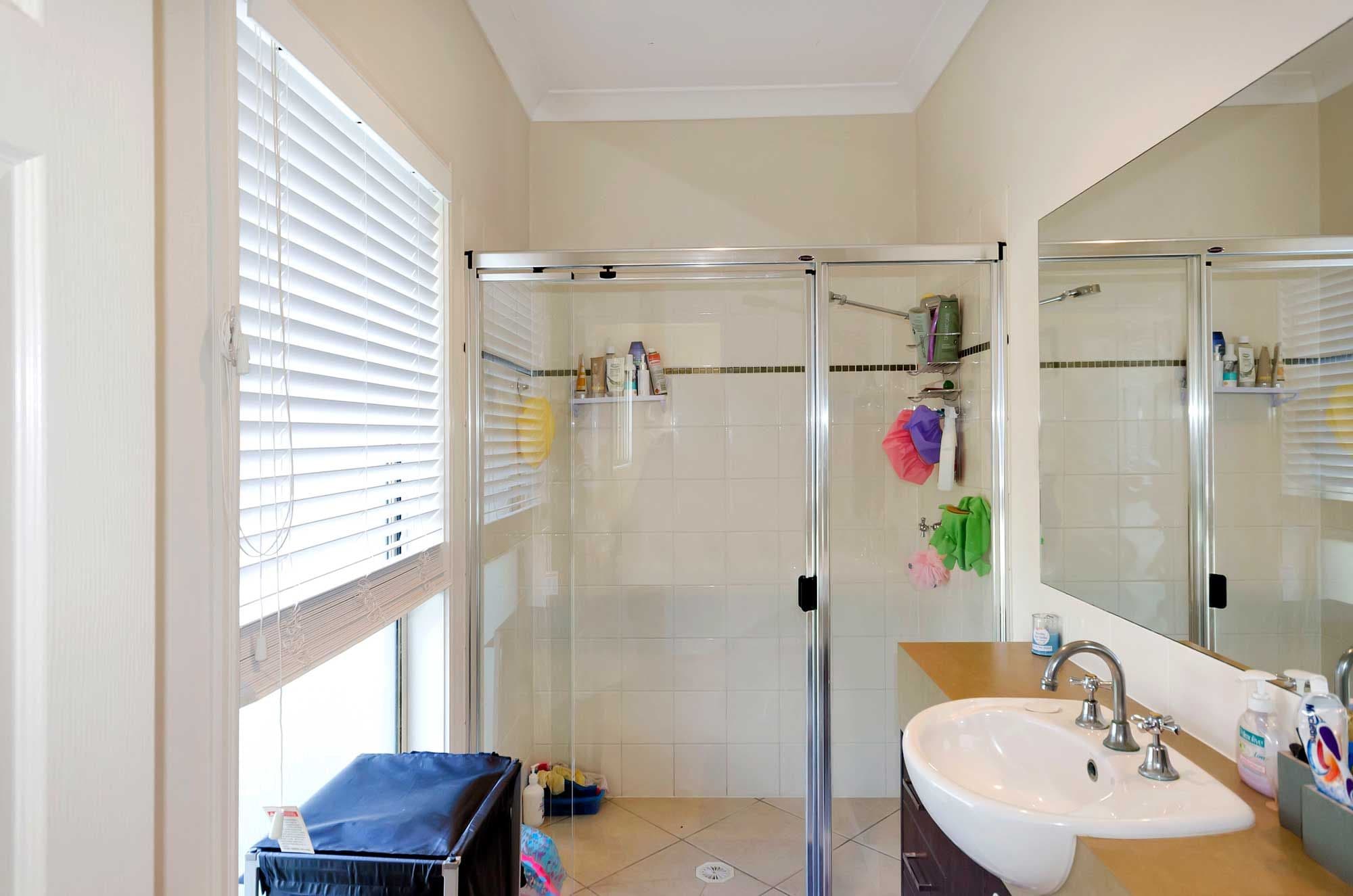 18 Benson Street, Ormeau QLD 4208, Ormeau - Thumbnail 6