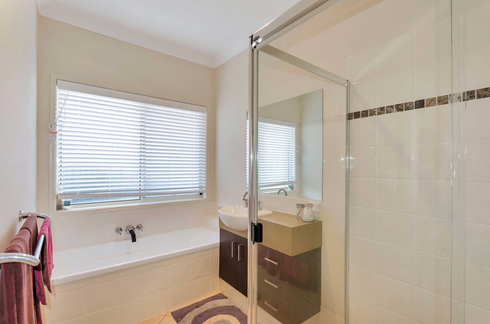 18 Benson Street, Ormeau QLD 4208, Ormeau - Thumbnail 8