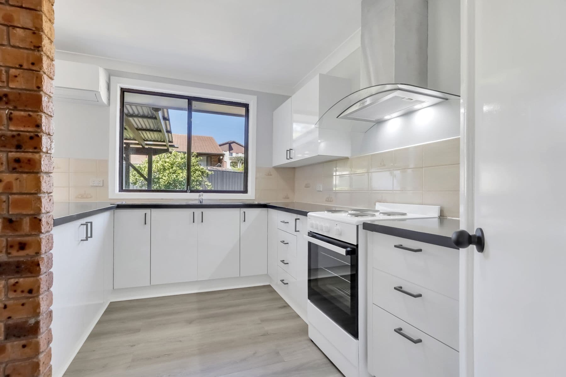 31 Bottlebrush Drive, Cranebrook NSW 2749, Cranebrook - Thumbnail 2