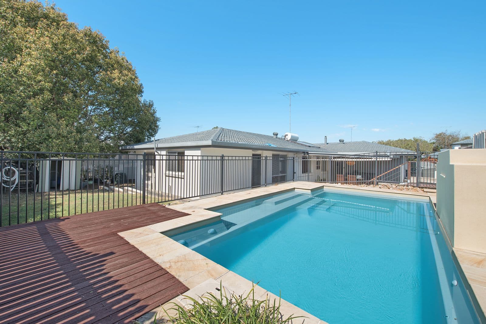 26 Bluebell Street, Mansfield QLD 4122, Mansfield - Thumbnail 8