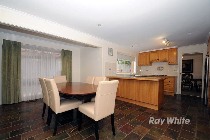 7 Beccie Court, FERNTREE GULLY VIC 3156, Ferntree Gully - Thumbnail 5