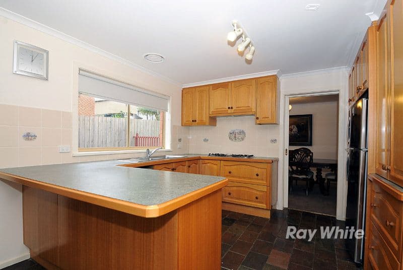 7 Beccie Court, FERNTREE GULLY VIC 3156, Ferntree Gully - Thumbnail 6