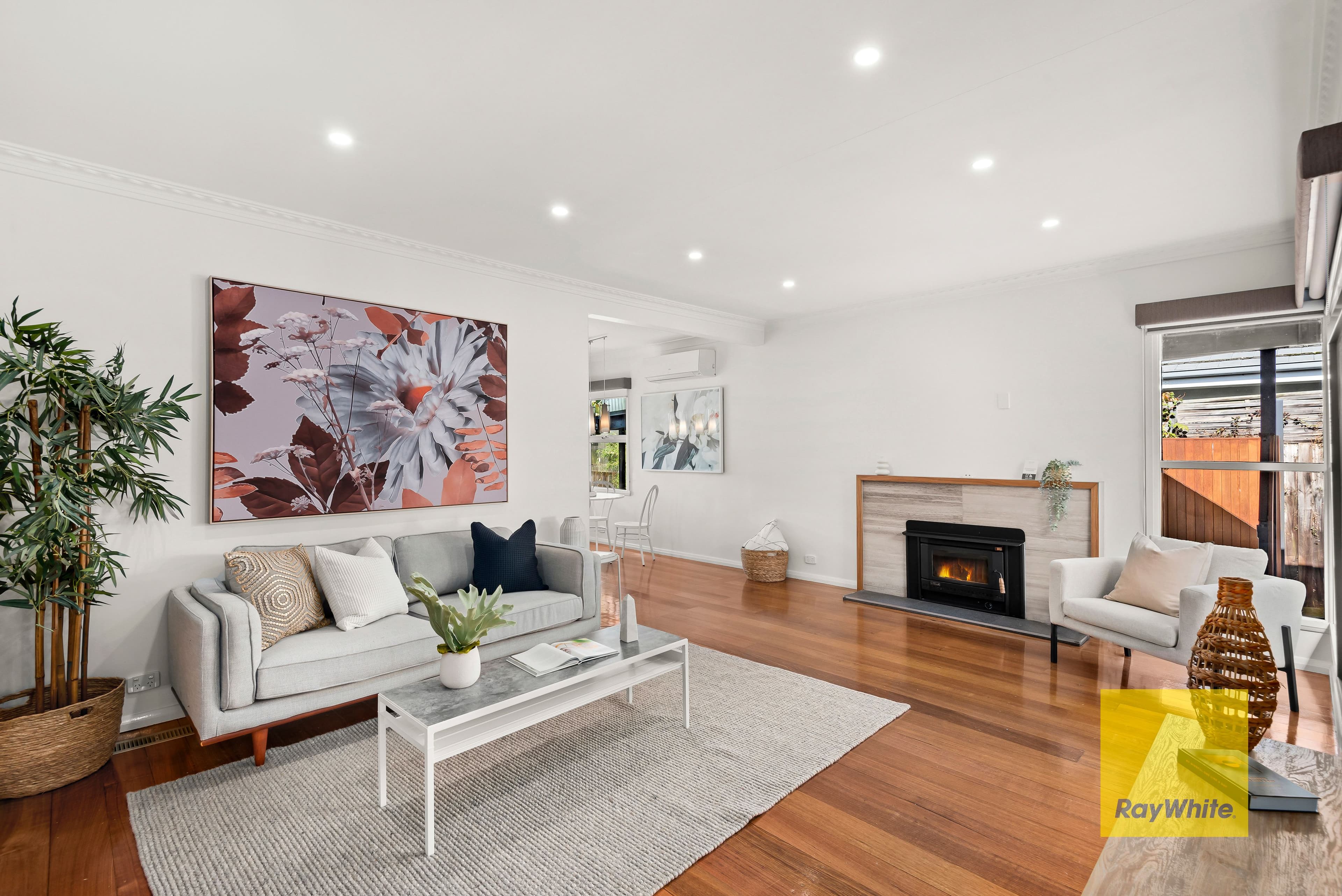 99 Belle Vue Avenue, Highton VIC 3216, Highton - Thumbnail 2