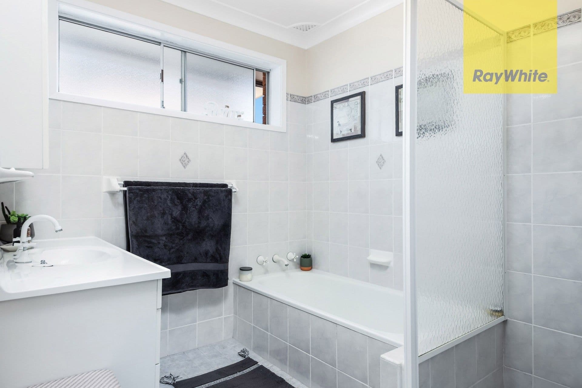 53 Disraeli Road, Winston Hills - Thumbnail 8