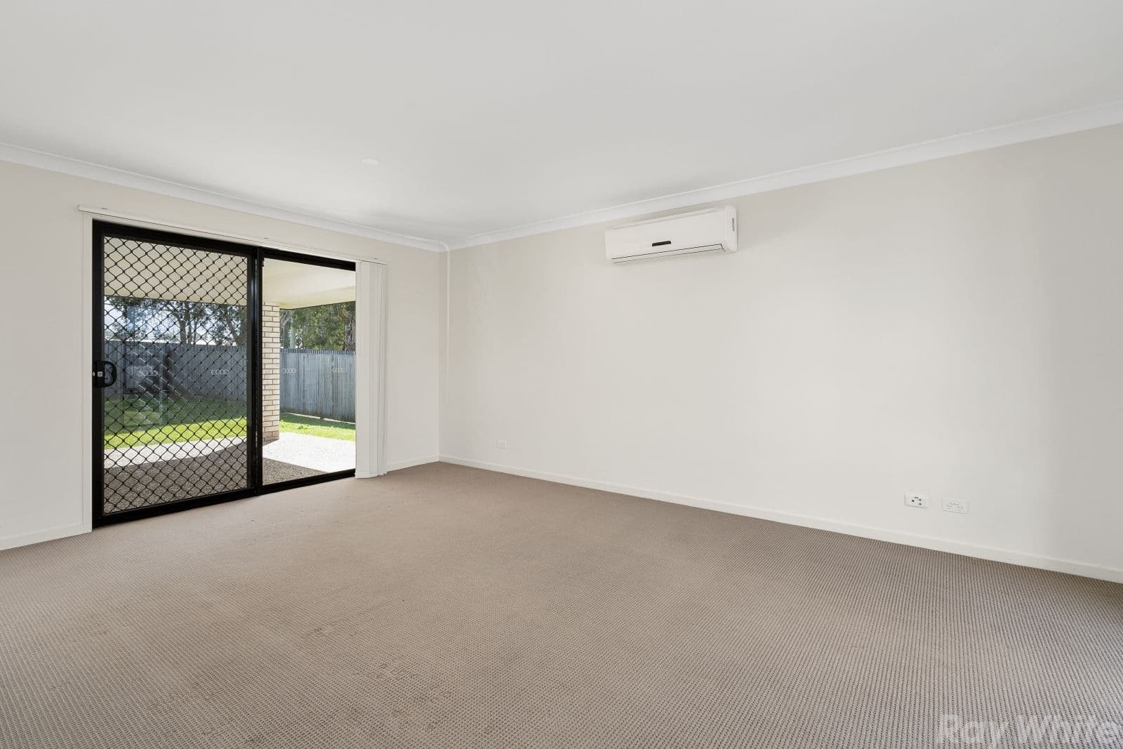 37 Tucker Street, Caboolture QLD 4510, Caboolture - Thumbnail 8