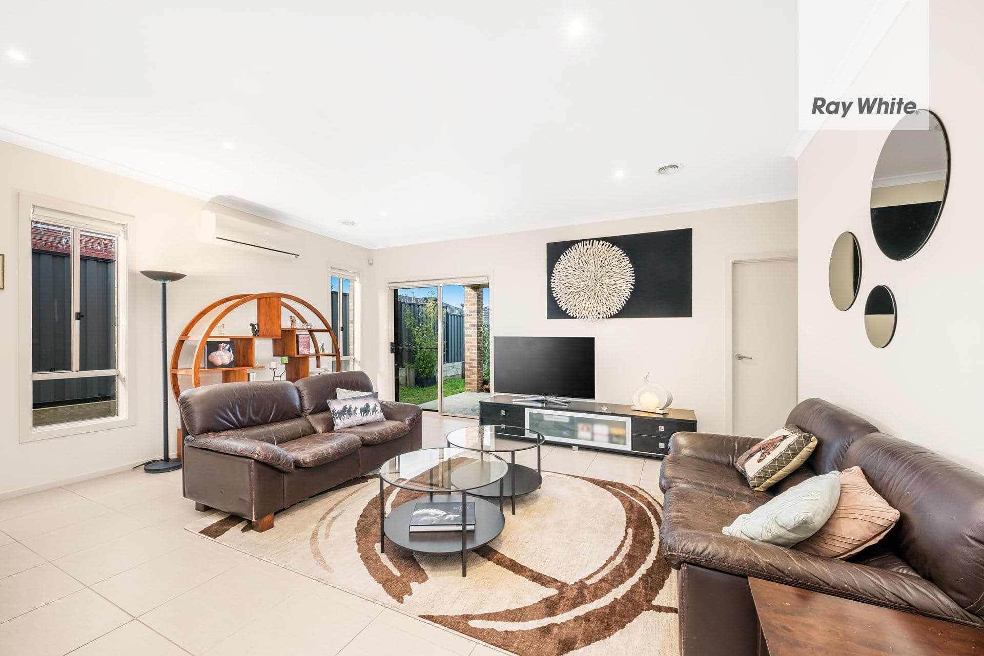 8 Pearson Road, Mernda VIC 3754, Mernda - Thumbnail 3