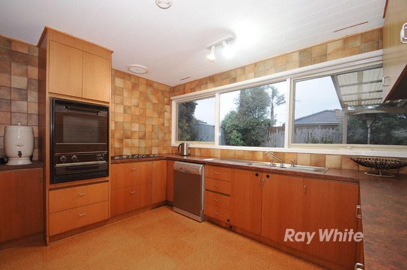 22 Brompton Close, FRANKSTON SOUTH VIC 3199, Frankston South - Thumbnail 4