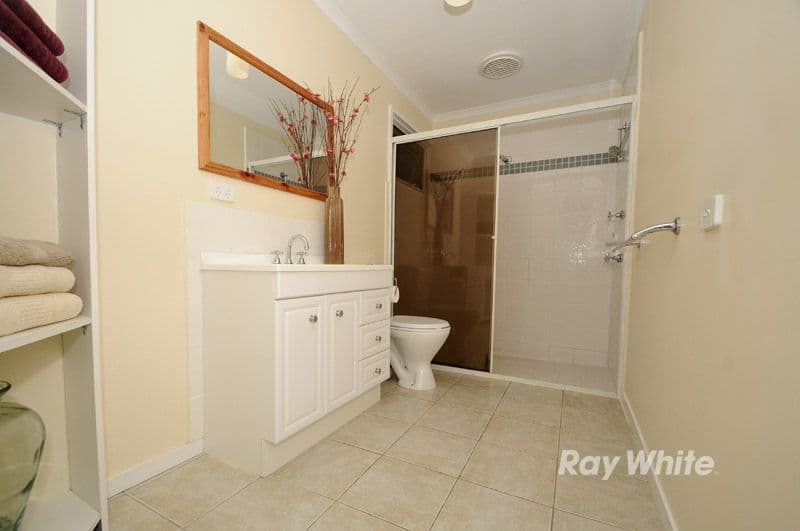 22 Brompton Close, FRANKSTON SOUTH VIC 3199, Frankston South - Thumbnail 6