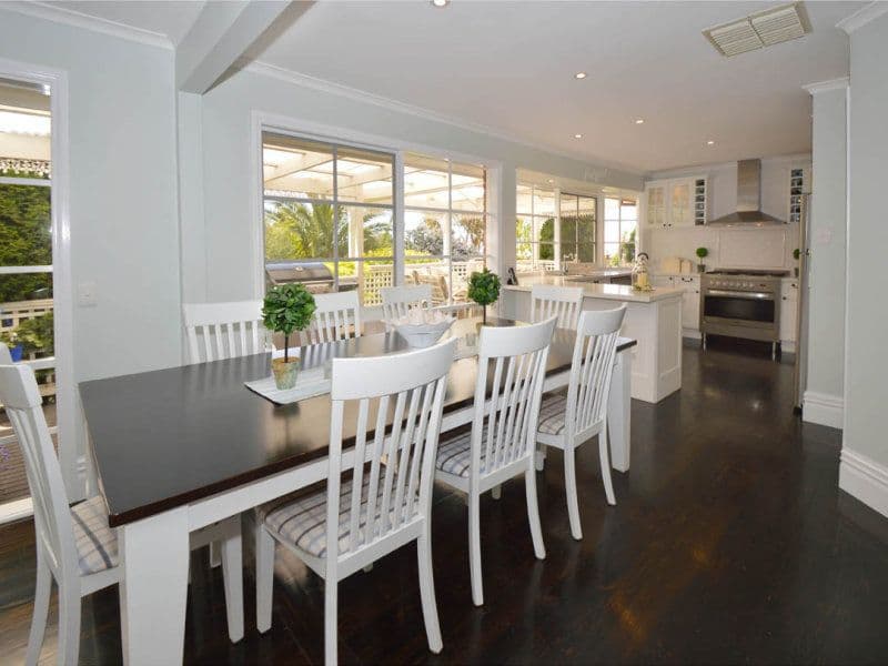 15 Windarra Court, SUNBURY VIC 3429, Sunbury - Thumbnail 6