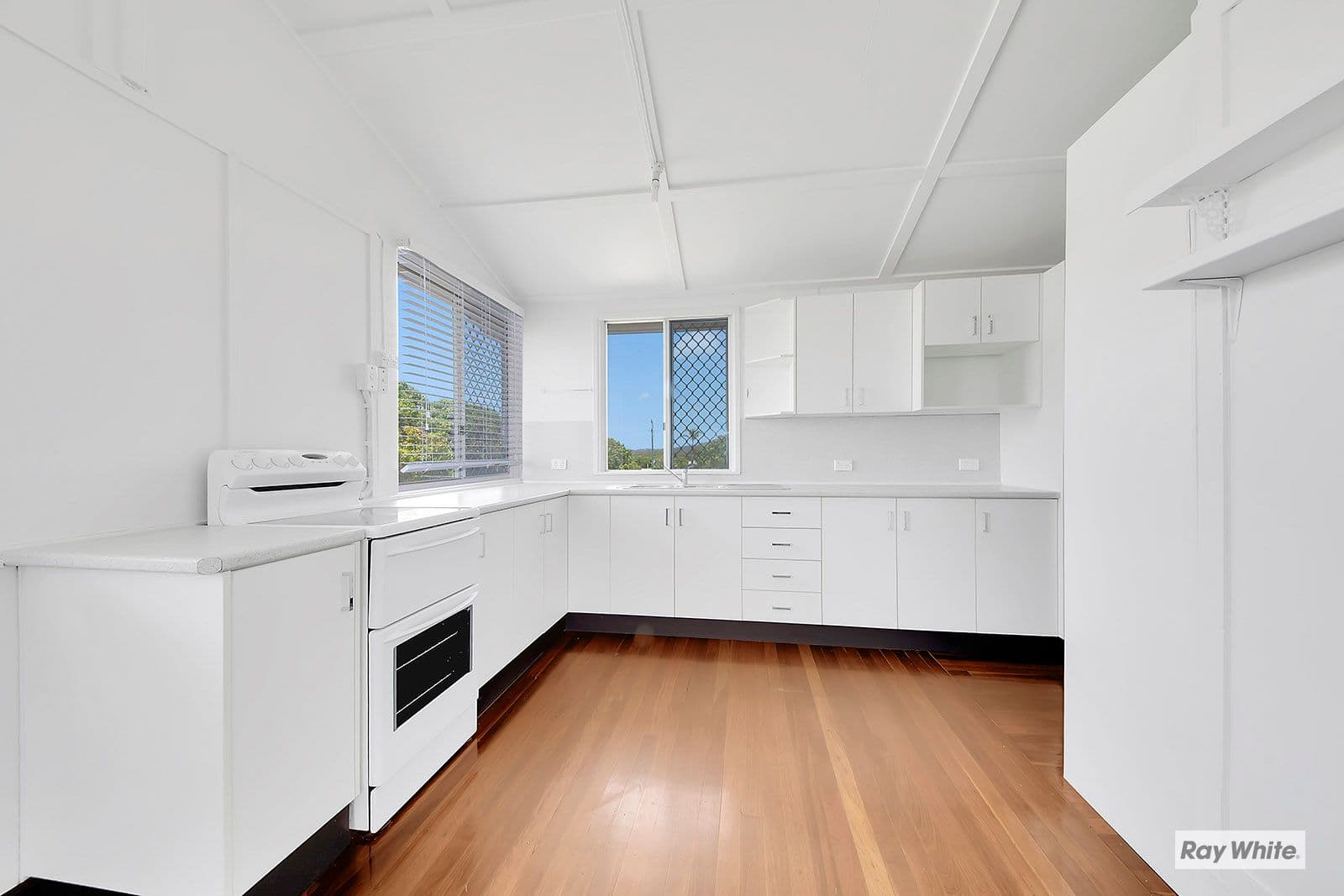 66 Schofield Parade, Keppel Sands QLD 4702, Keppel Sands - Thumbnail 3