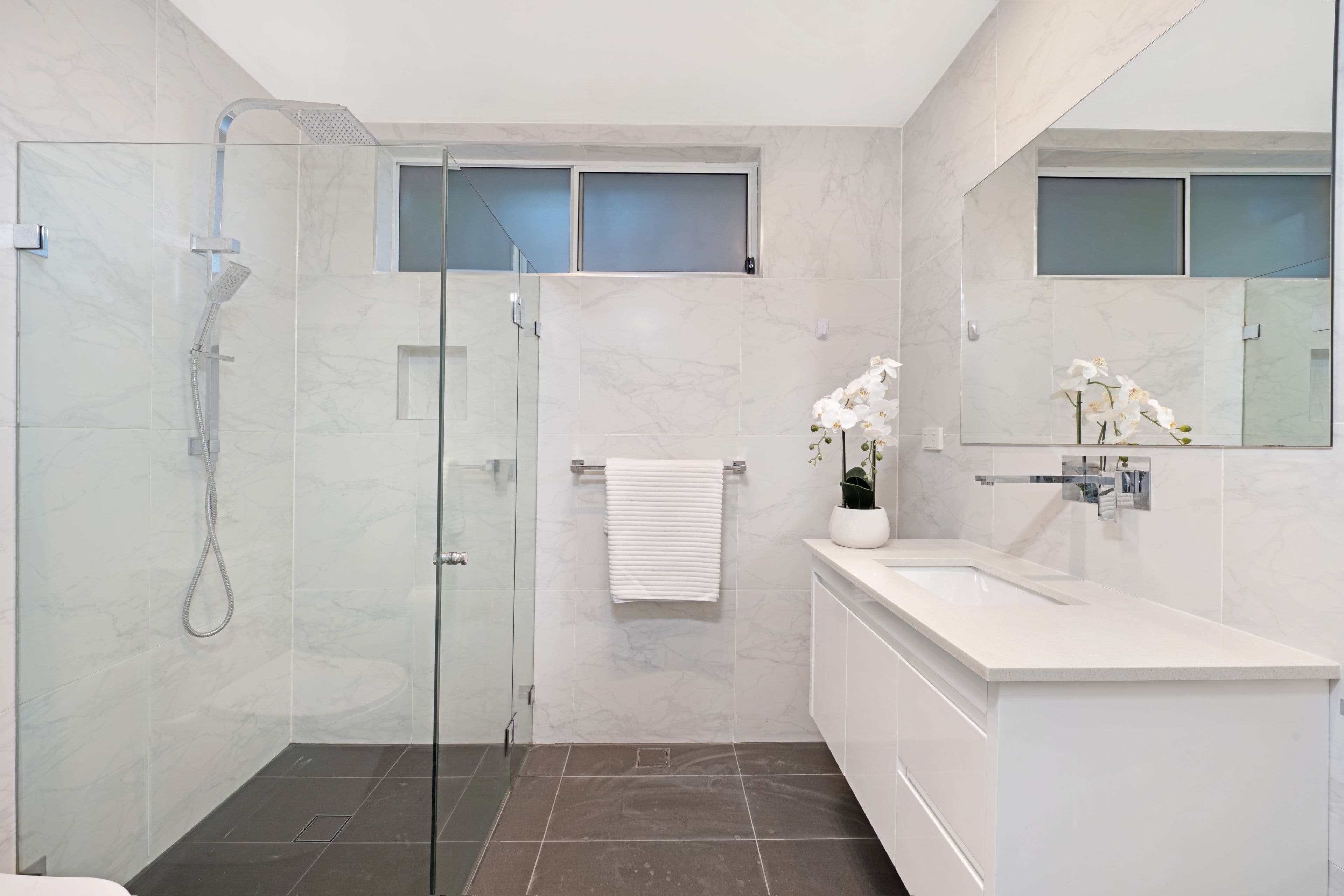 12 Athlone Crescent, Killarney Heights NSW 2087, Killarney Heights - Thumbnail 8