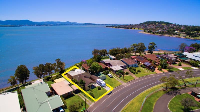 49 The Esplanade, Oak Flats NSW 2529, Oak Flats - Image 1