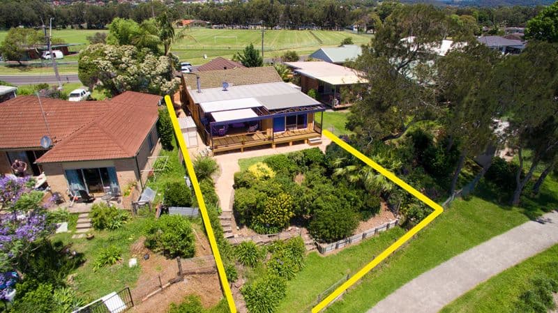 49 The Esplanade, Oak Flats NSW 2529, Oak Flats - Thumbnail 2