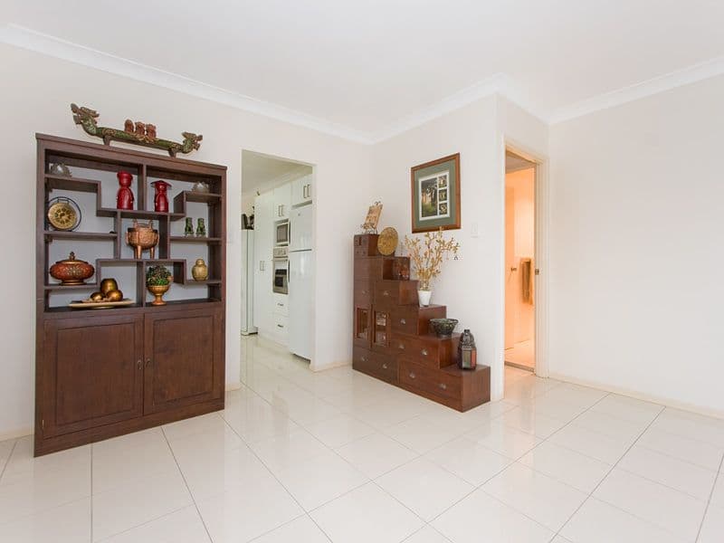 25 Erinvale Street, CORINDA QLD 4075, Corinda - Thumbnail 5